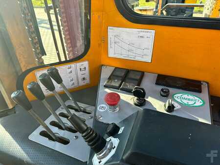 Combilift C5000L // LPG // Forks Positioner // Excellent condition | 12