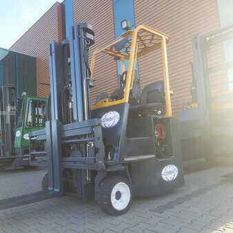 Combilift CB3000,2010 year-Sold to Germany
